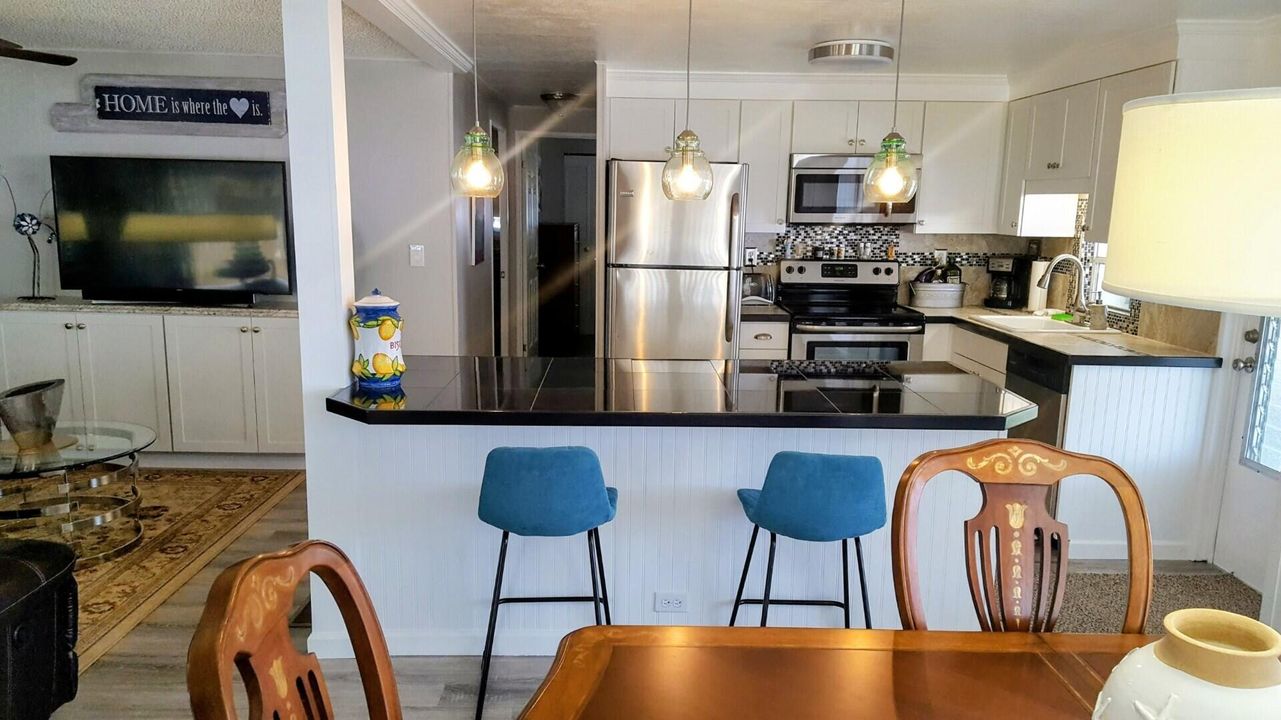 En Venta: $209,000 (2 camas, 2 baños, 1260 Pies cuadrados)