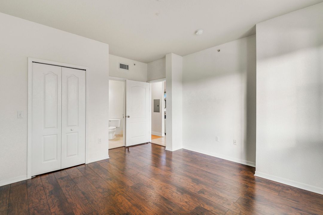 For Sale: $430,000 (3 beds, 2 baths, 1466 Square Feet)