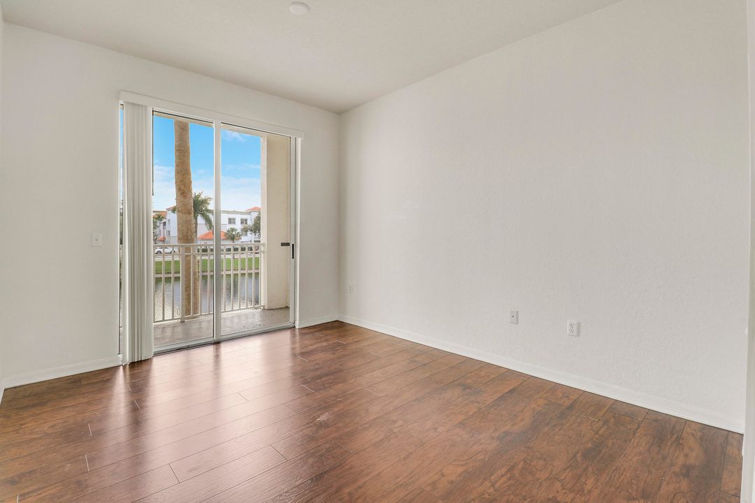 For Sale: $430,000 (3 beds, 2 baths, 1466 Square Feet)