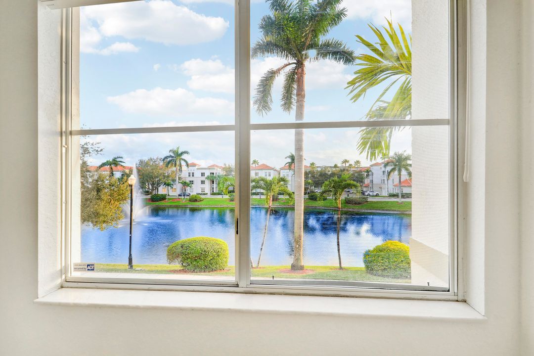 For Sale: $430,000 (3 beds, 2 baths, 1466 Square Feet)