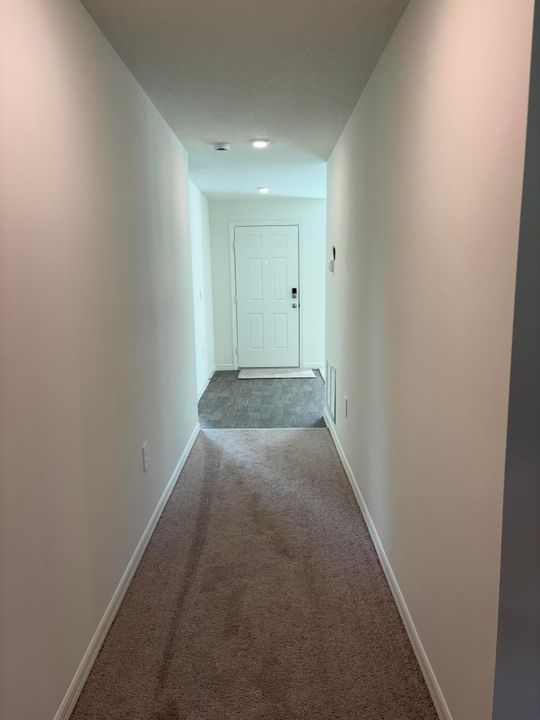 For Rent: $2,200 (4 beds, 2 baths, 1806 Square Feet)