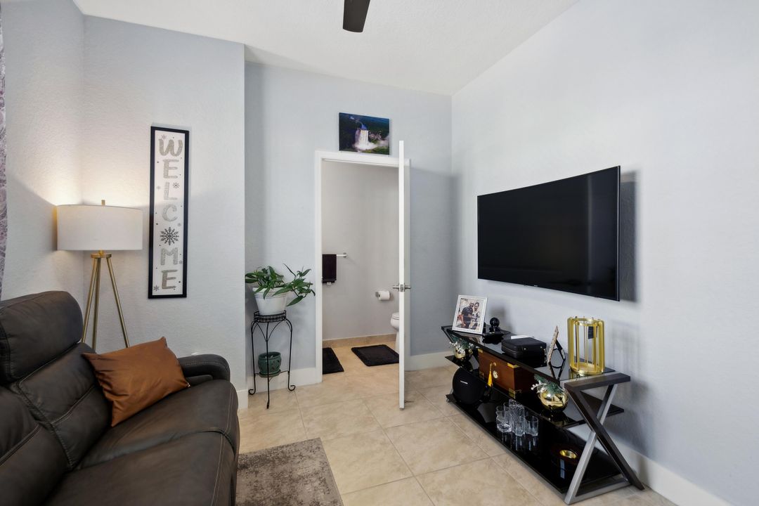 For Rent: $3,450 (3 beds, 2 baths, 2037 Square Feet)