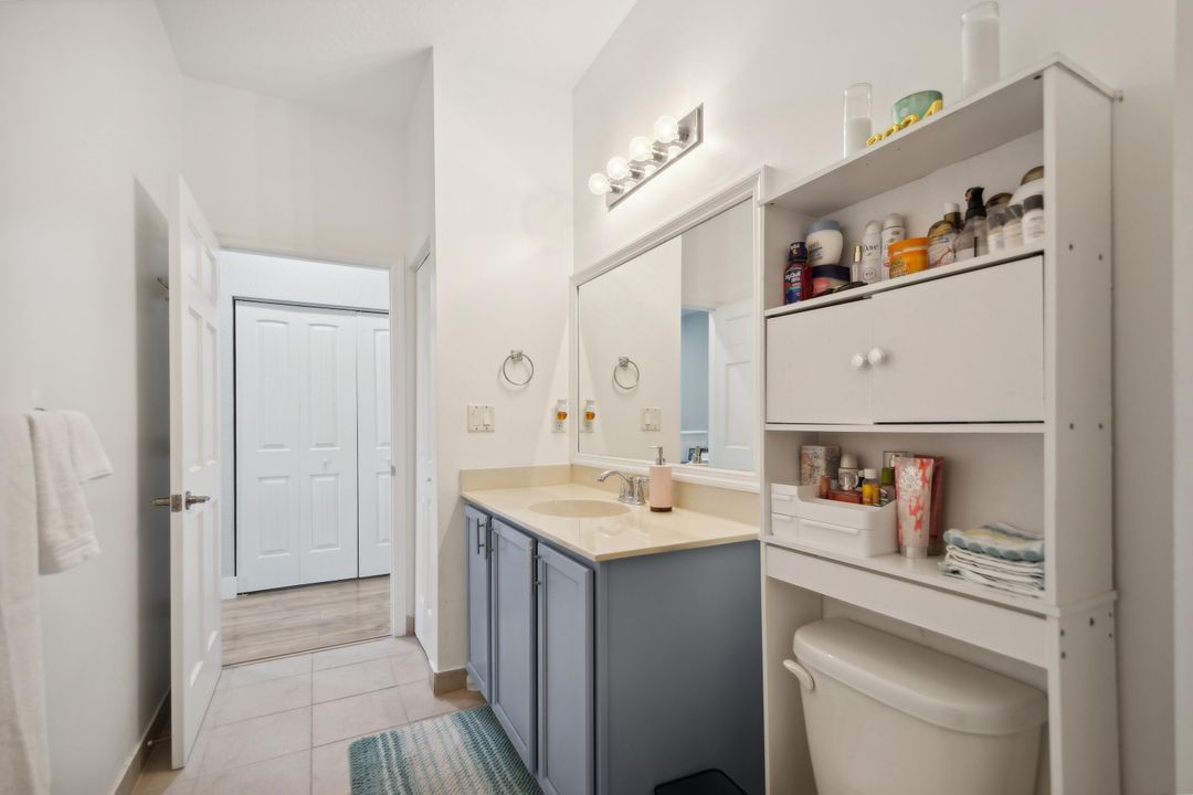 For Rent: $3,450 (3 beds, 2 baths, 2037 Square Feet)