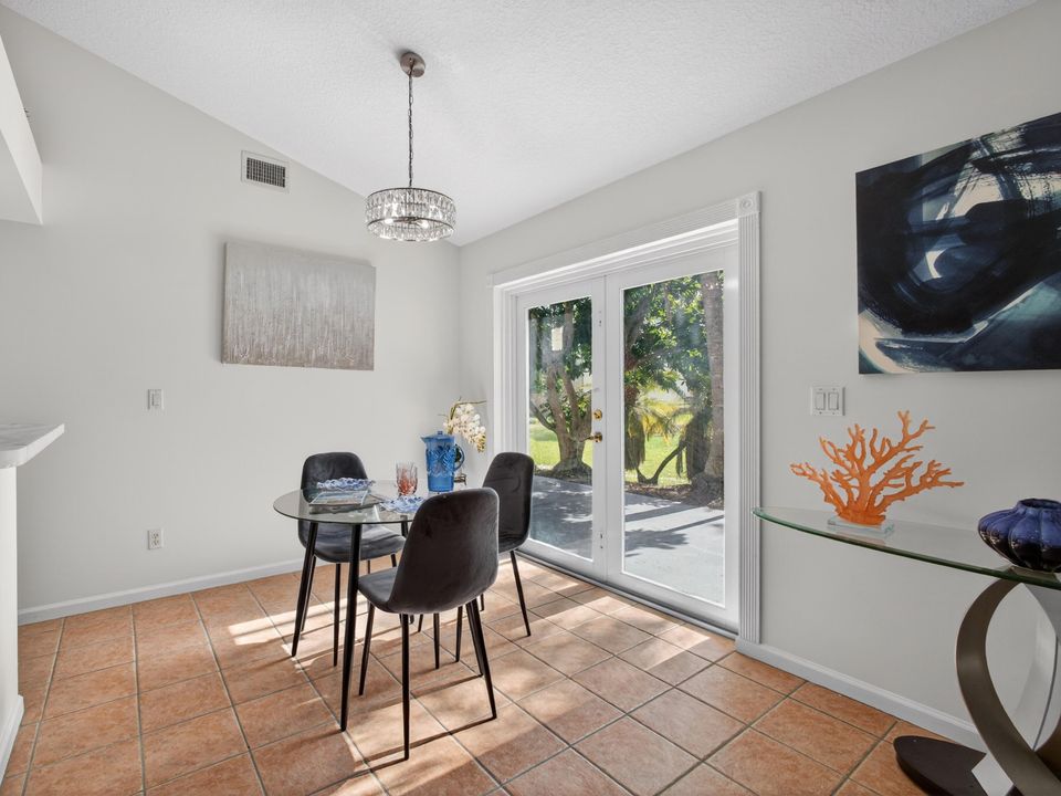 For Sale: $615,000 (3 beds, 2 baths, 1770 Square Feet)