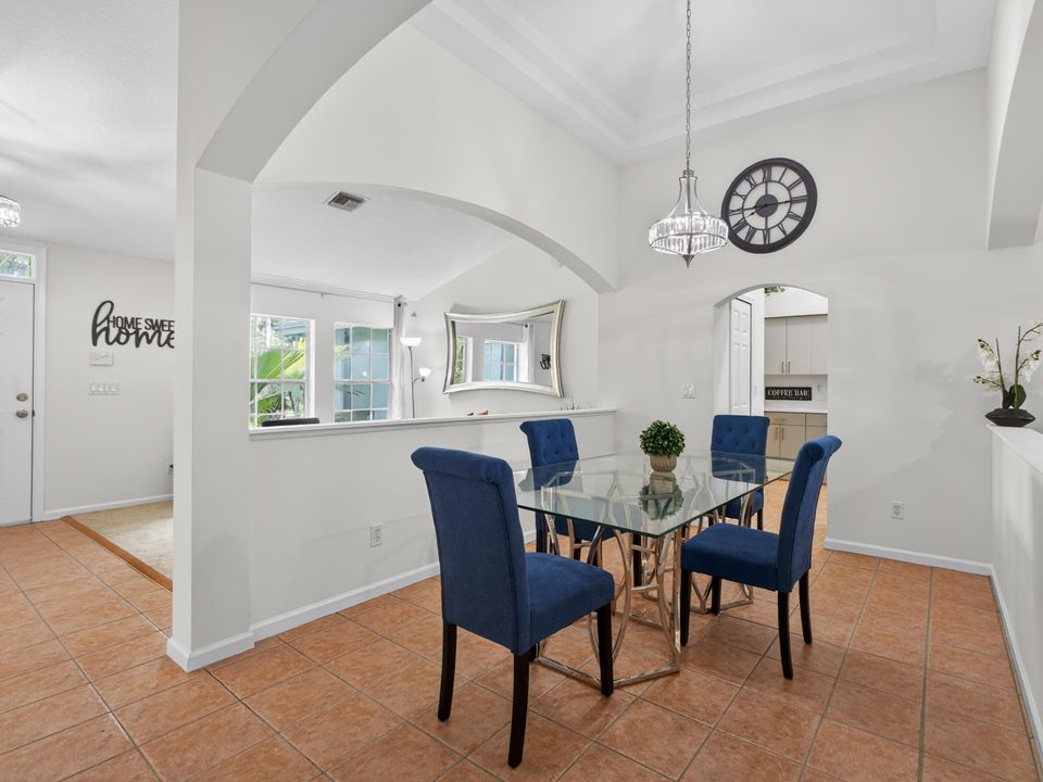 For Sale: $615,000 (3 beds, 2 baths, 1770 Square Feet)