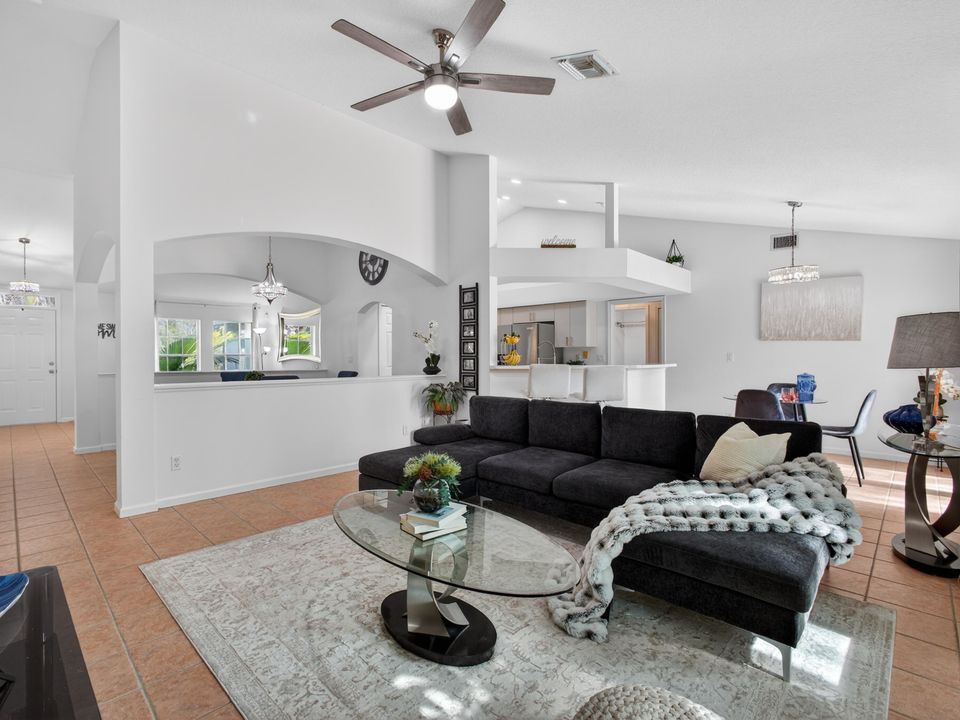 For Sale: $615,000 (3 beds, 2 baths, 1770 Square Feet)