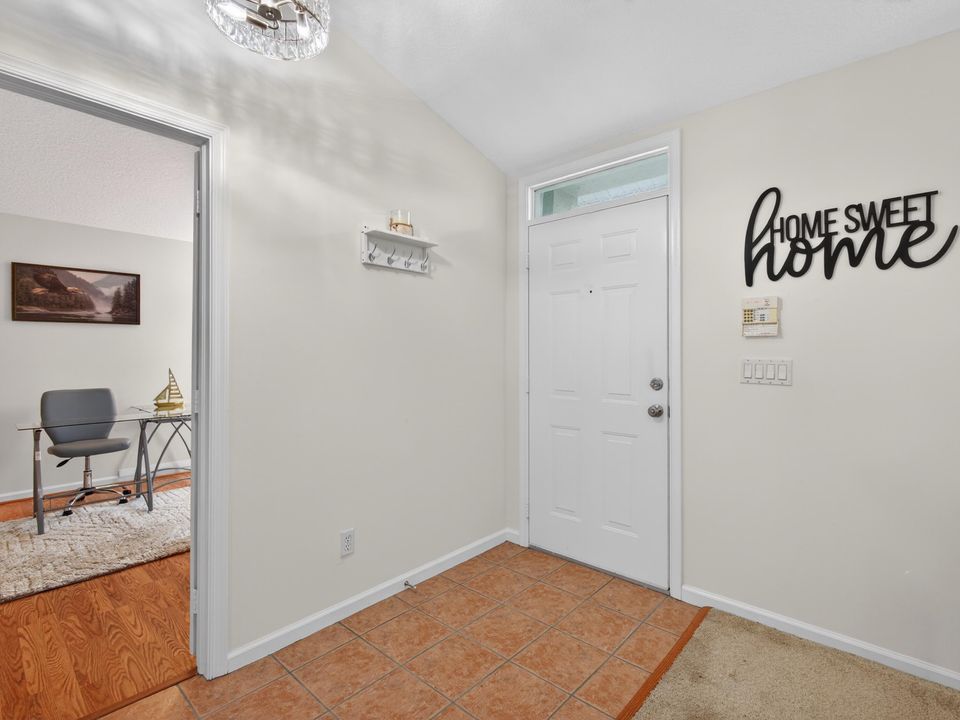 For Sale: $615,000 (3 beds, 2 baths, 1770 Square Feet)