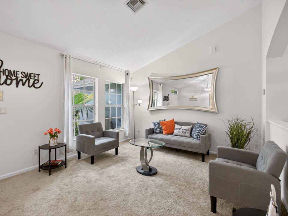 For Sale: $615,000 (3 beds, 2 baths, 1770 Square Feet)