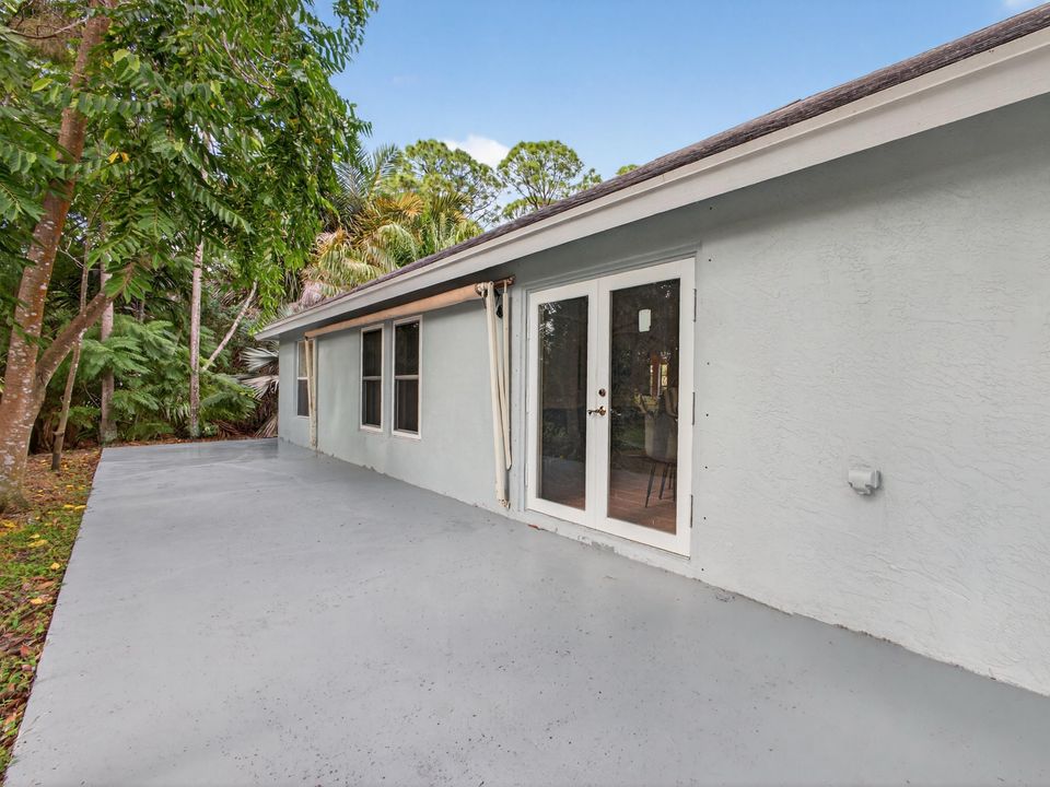 For Sale: $615,000 (3 beds, 2 baths, 1770 Square Feet)