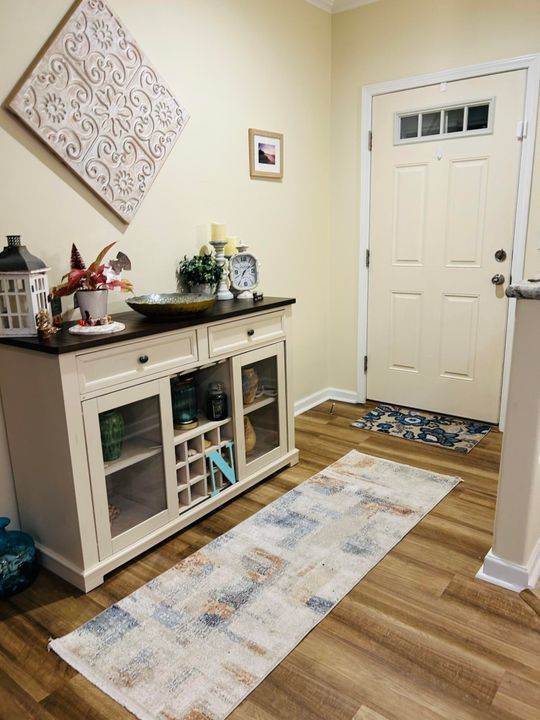 En Venta: $239,900 (3 camas, 2 baños, 1328 Pies cuadrados)