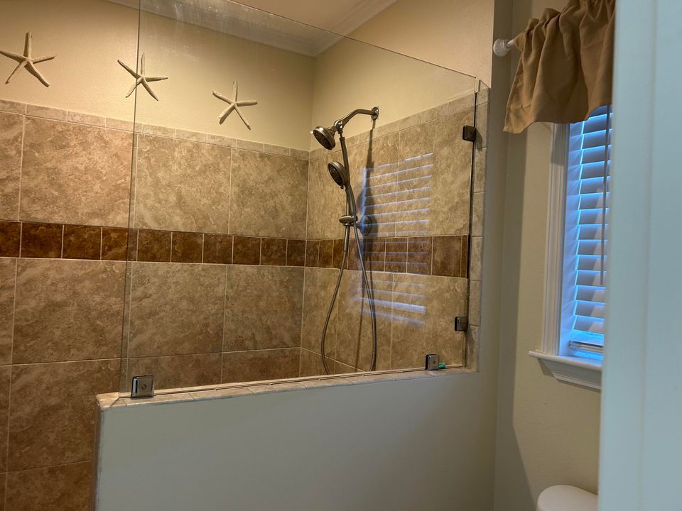 En Venta: $239,900 (3 camas, 2 baños, 1328 Pies cuadrados)