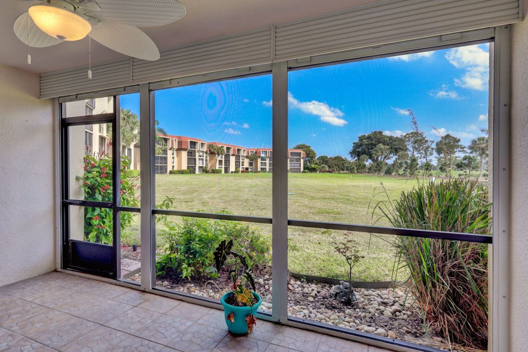 For Rent: $2,950 (2 beds, 2 baths, 1305 Square Feet)