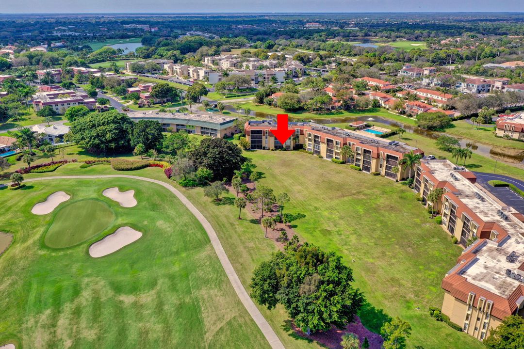 For Rent: $2,950 (2 beds, 2 baths, 1305 Square Feet)