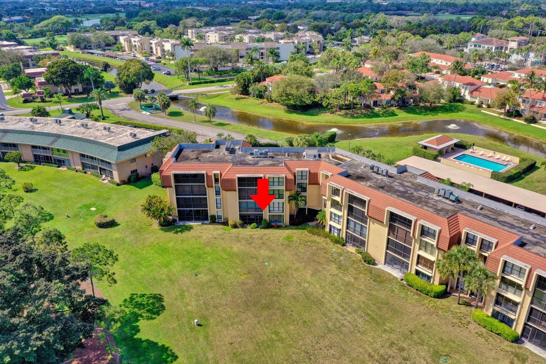 For Rent: $2,950 (2 beds, 2 baths, 1305 Square Feet)