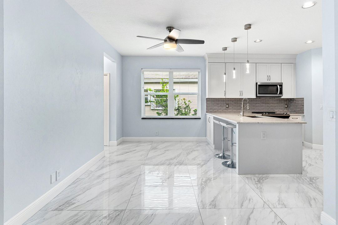 For Rent: $6,950 (4 beds, 3 baths, 2348 Square Feet)