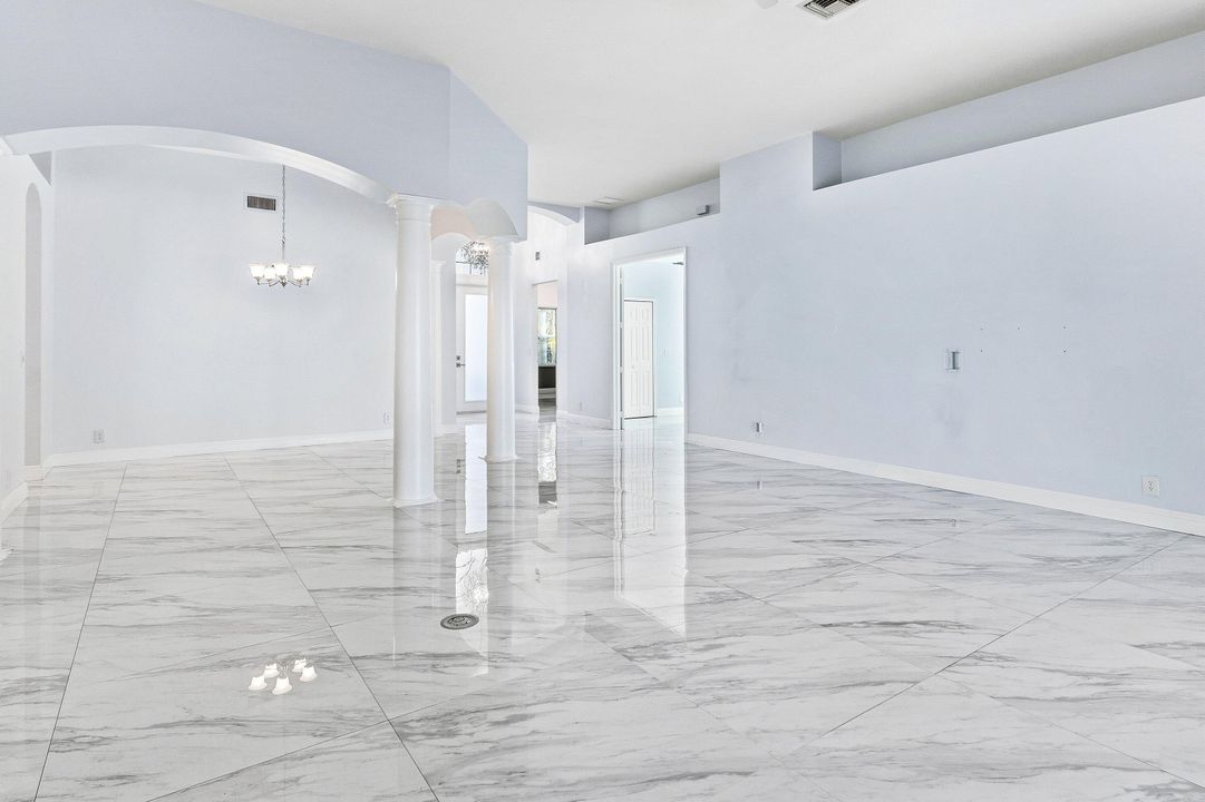 For Rent: $6,950 (4 beds, 3 baths, 2348 Square Feet)