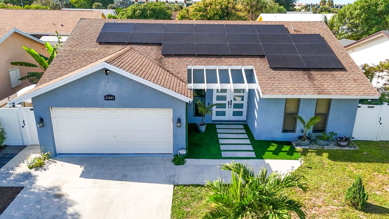 For Sale: $649,000 (3 beds, 2 baths, 1668 Square Feet)