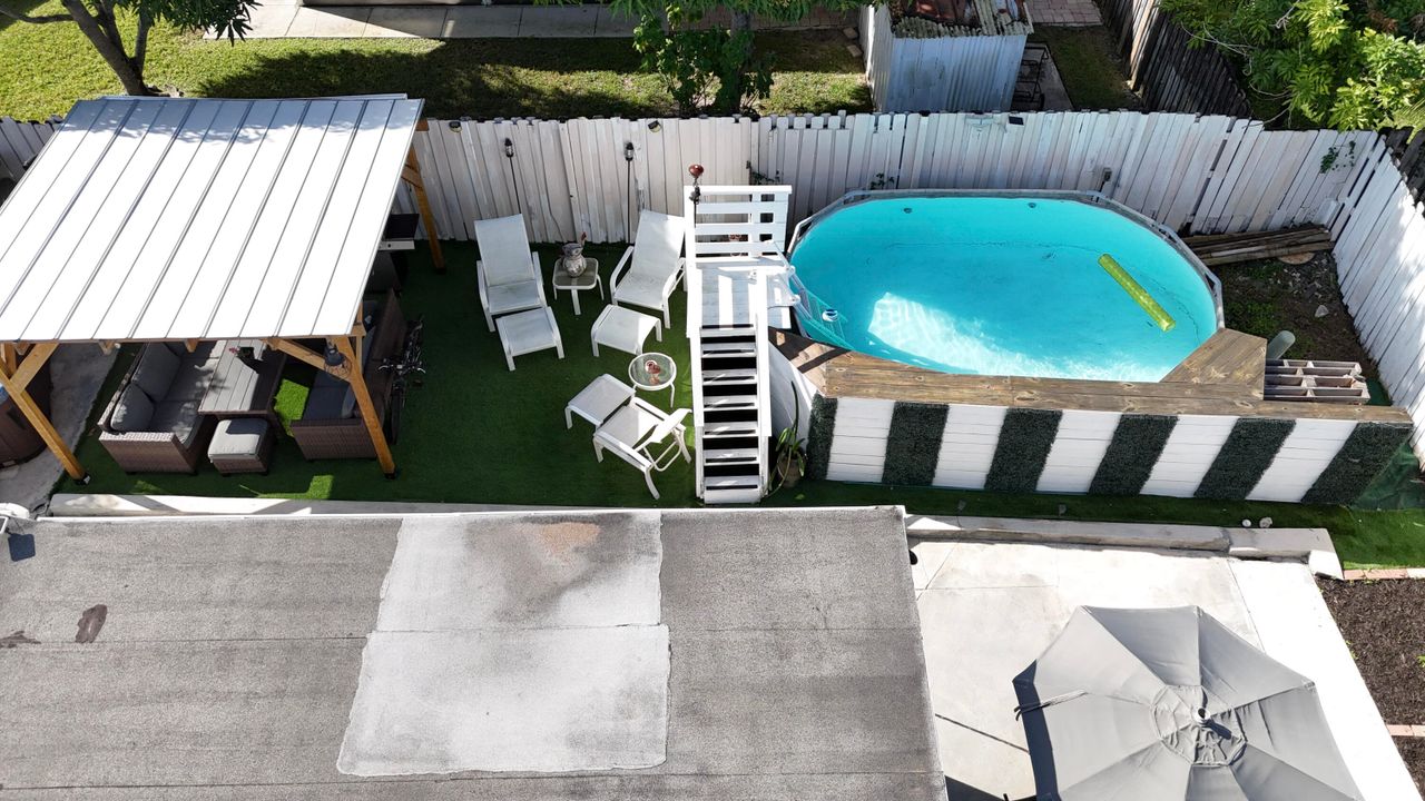 For Sale: $649,000 (3 beds, 2 baths, 1668 Square Feet)