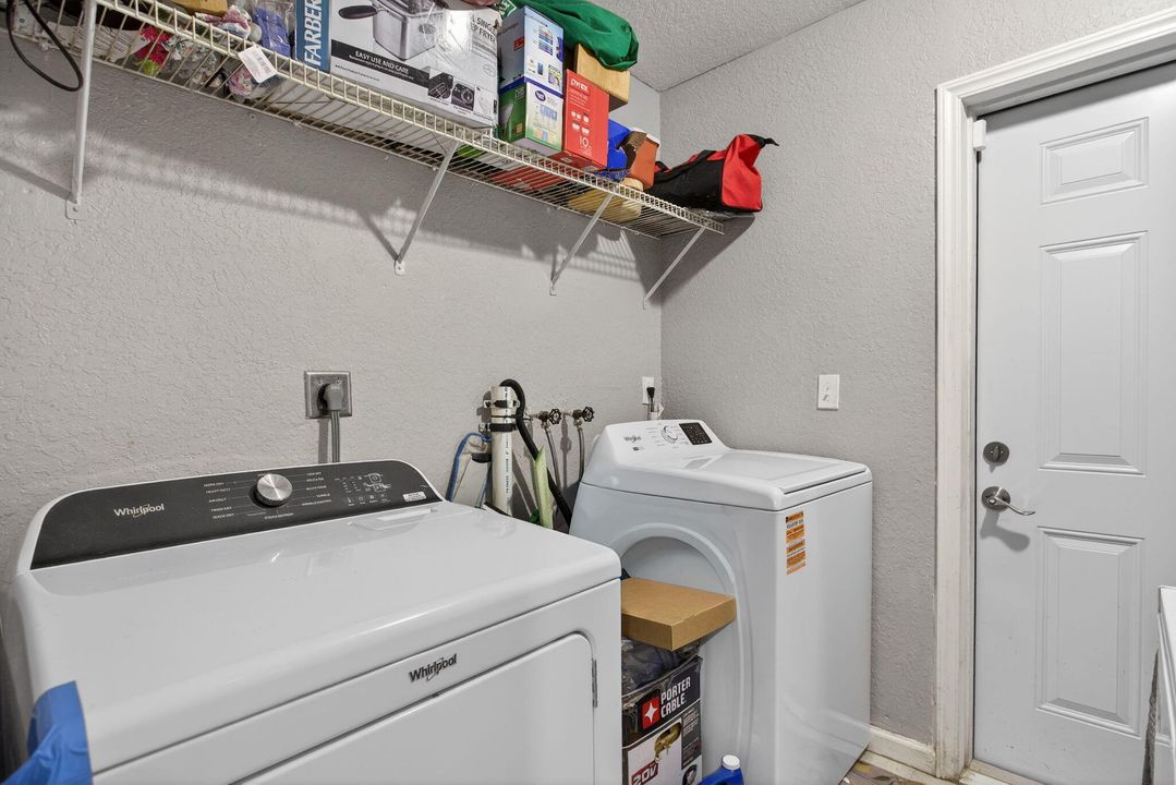 待售: $486,000 (3 贝兹, 2 浴室, 1496 平方英尺)