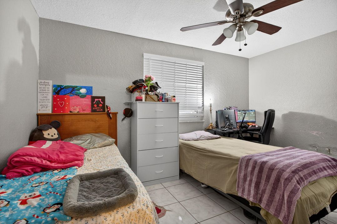 待售: $486,000 (3 贝兹, 2 浴室, 1496 平方英尺)