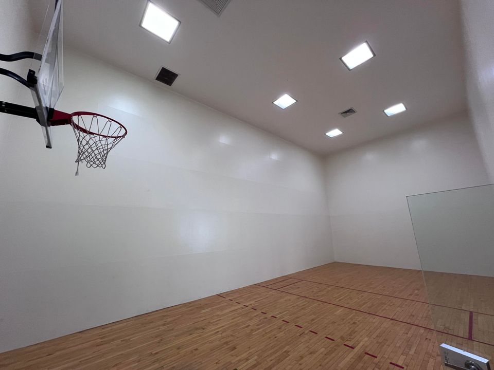 出租: $2,200 (2 贝兹, 2 浴室, 1088 平方英尺)