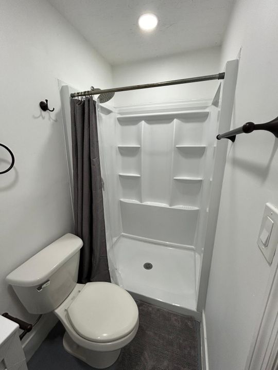 For Sale: $649,000 (3 beds, 2 baths, 1668 Square Feet)