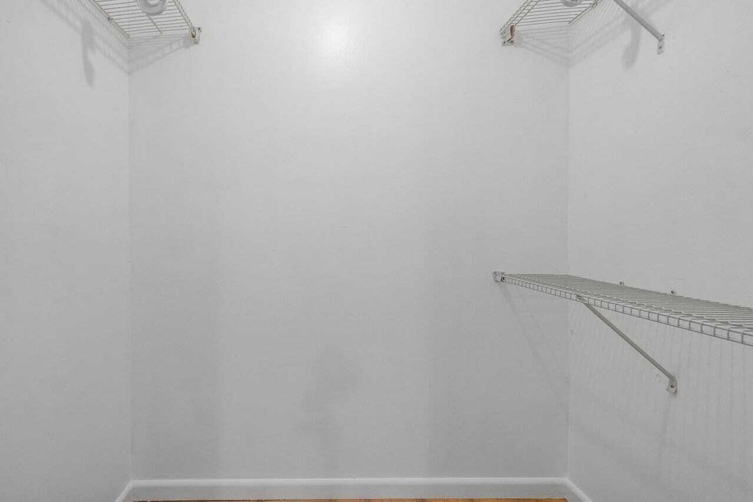 出租: $2,600 (2 贝兹, 2 浴室, 1231 平方英尺)