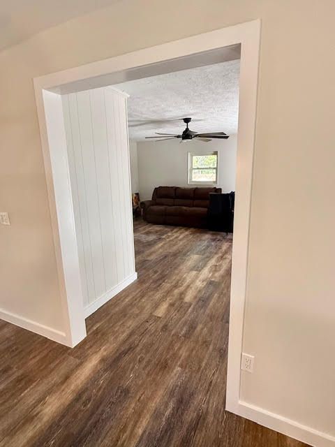 For Sale: $695,000 (3 beds, 2 baths, 1560 Square Feet)