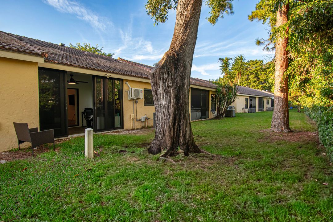 For Sale: $456,900 (3 beds, 2 baths, 1350 Square Feet)