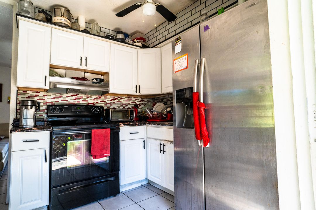 待售: $780,000 (0 贝兹, 0 浴室, 1883 平方英尺)