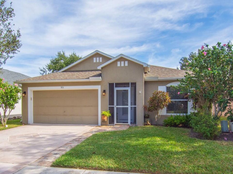 待售: $385,000 (4 贝兹, 2 浴室, 1962 平方英尺)