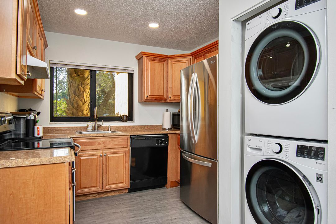 For Sale: $456,900 (3 beds, 2 baths, 1350 Square Feet)