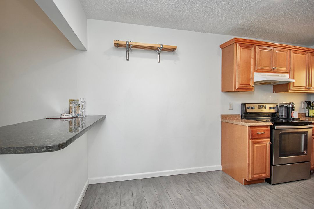 For Sale: $456,900 (3 beds, 2 baths, 1350 Square Feet)
