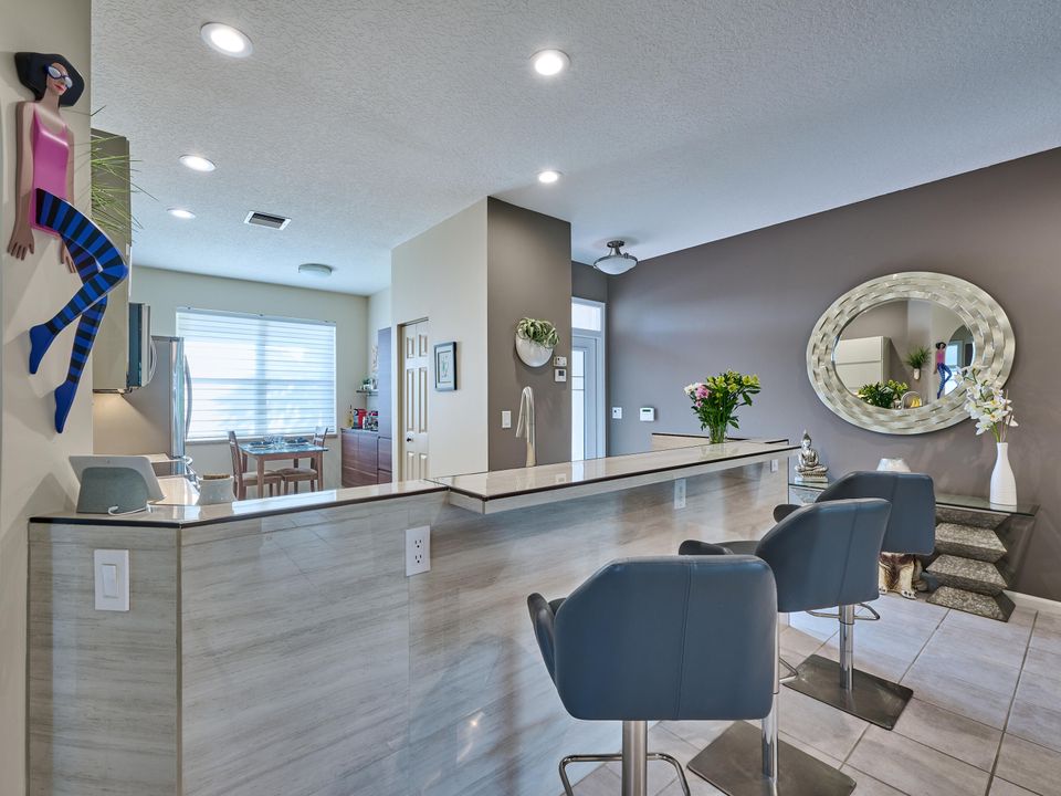 На продажу: $425,000 (3 спален, 2 ванн, 1436 Квадратных фут)