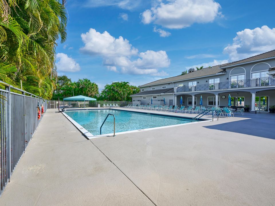 На продажу: $425,000 (3 спален, 2 ванн, 1436 Квадратных фут)