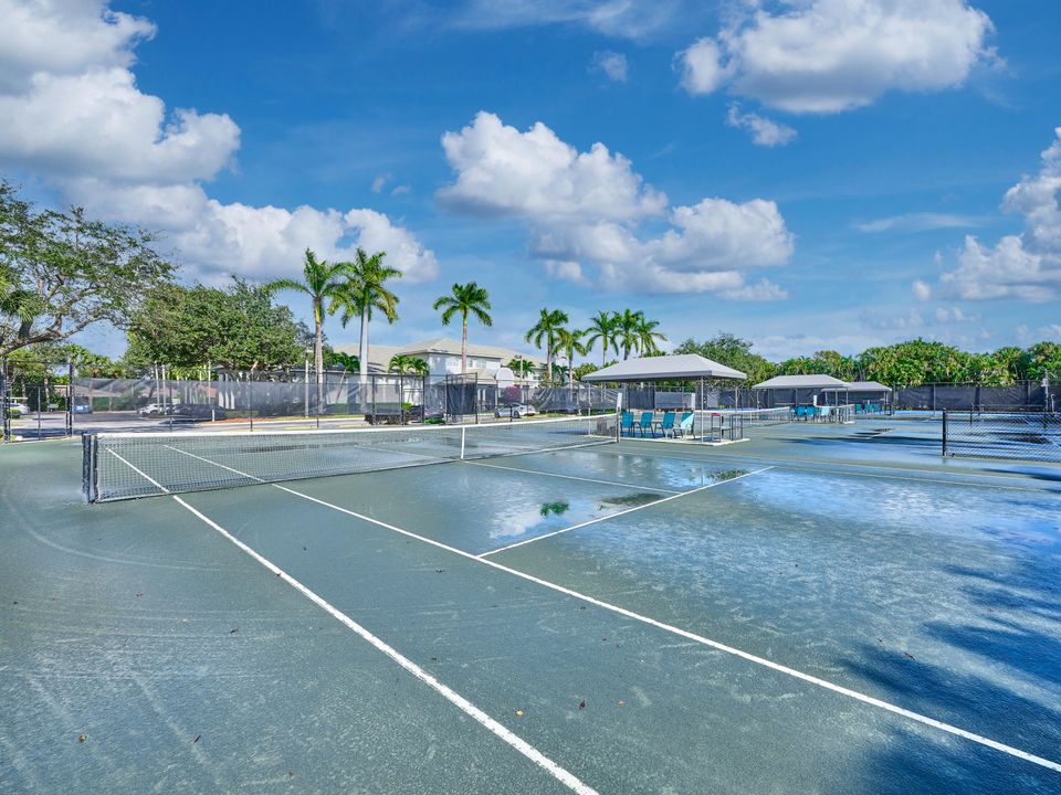 На продажу: $425,000 (3 спален, 2 ванн, 1436 Квадратных фут)