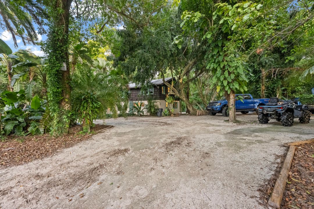 На продажу: $1,200,000 (3 спален, 2 ванн, 1696 Квадратных фут)