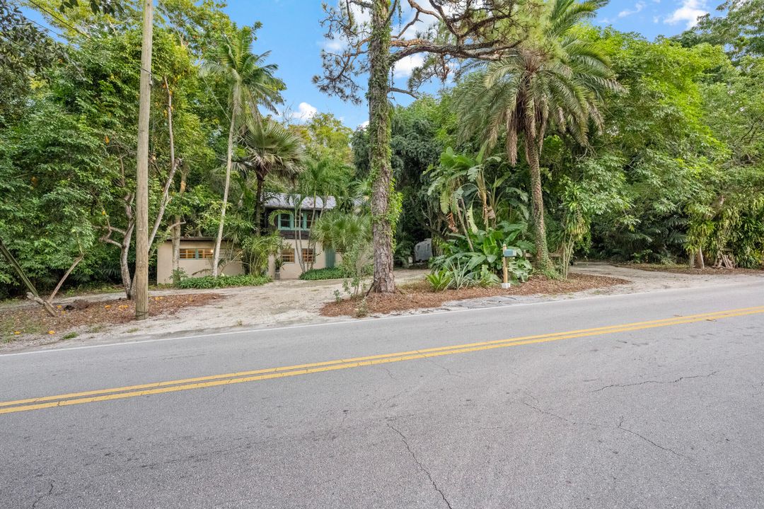 На продажу: $1,200,000 (3 спален, 2 ванн, 1696 Квадратных фут)