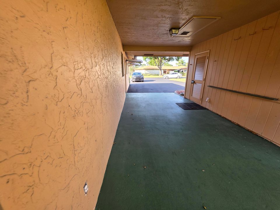 На продажу: $239,000 (2 спален, 2 ванн, 950 Квадратных фут)