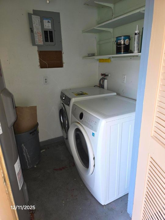 На продажу: $239,000 (2 спален, 2 ванн, 950 Квадратных фут)