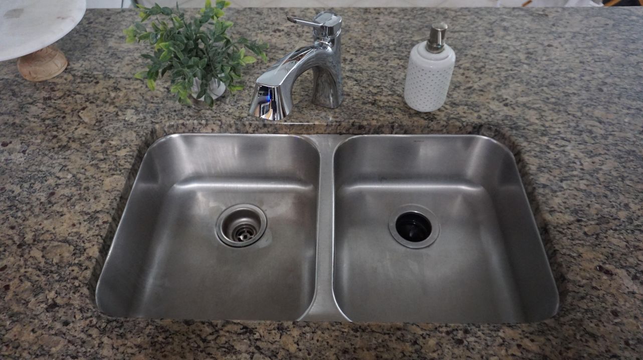 En Venta: $279,999 (2 camas, 2 baños, 1262 Pies cuadrados)