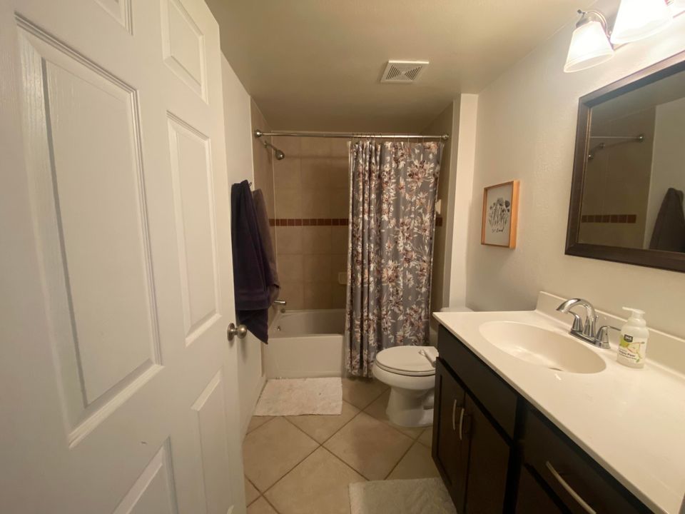 En Venta: $279,999 (2 camas, 2 baños, 1262 Pies cuadrados)