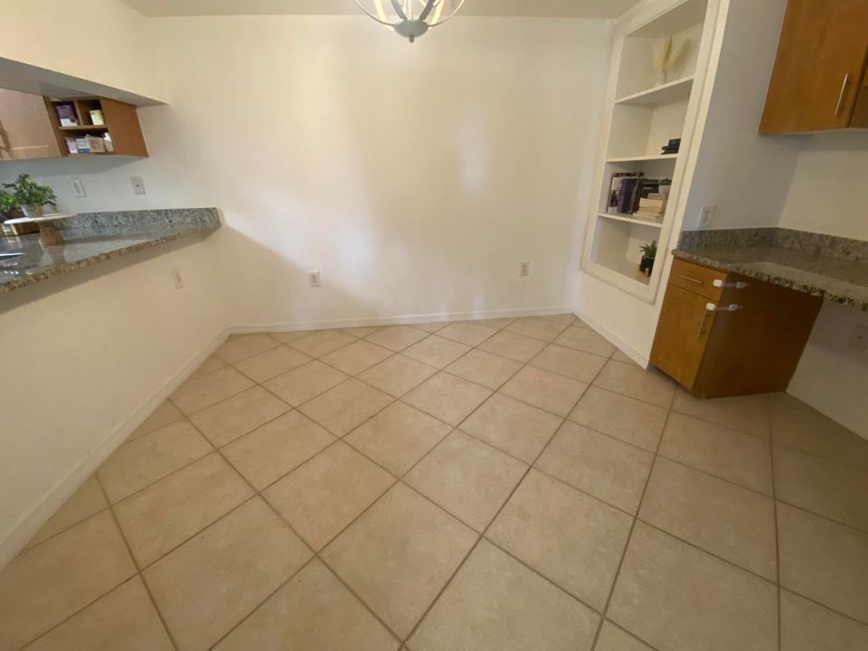 En Venta: $279,999 (2 camas, 2 baños, 1262 Pies cuadrados)