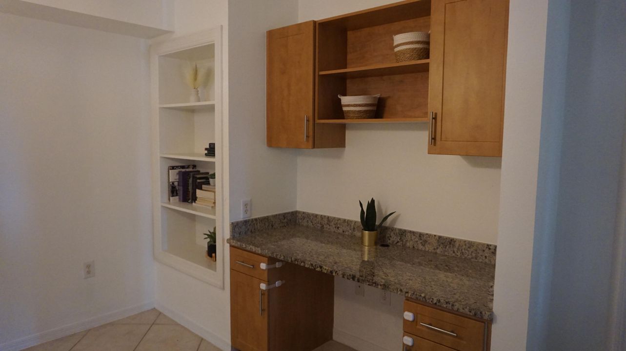 En Venta: $279,999 (2 camas, 2 baños, 1262 Pies cuadrados)