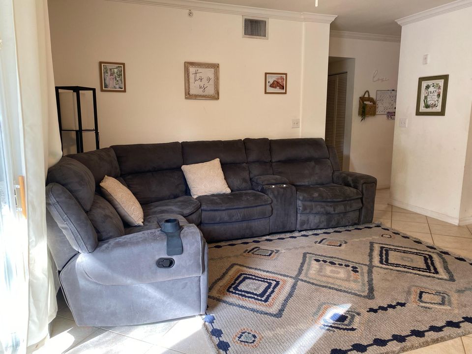 En Venta: $279,999 (2 camas, 2 baños, 1262 Pies cuadrados)