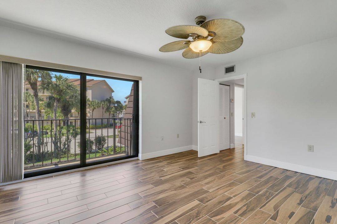 For Rent: $3,200 (2 beds, 2 baths, 1188 Square Feet)