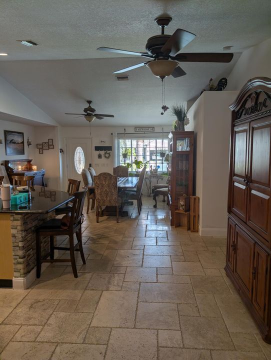 For Sale: $548,500 (4 beds, 3 baths, 2600 Square Feet)