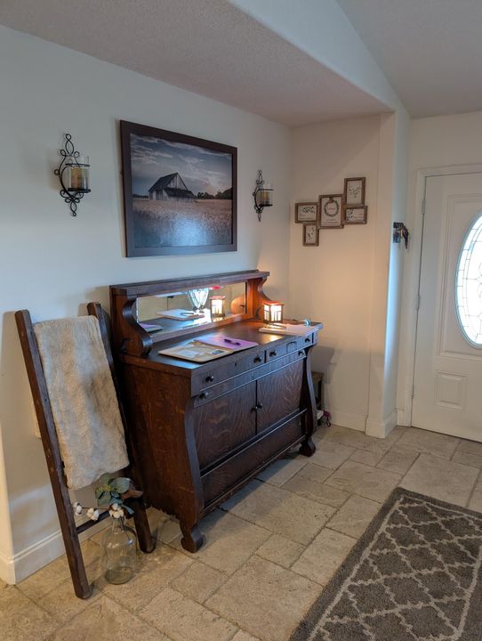 For Sale: $548,500 (4 beds, 3 baths, 2600 Square Feet)