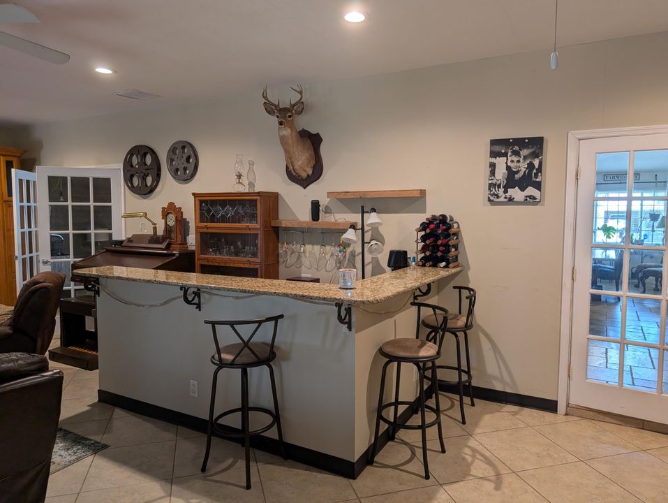 For Sale: $548,500 (4 beds, 3 baths, 2600 Square Feet)