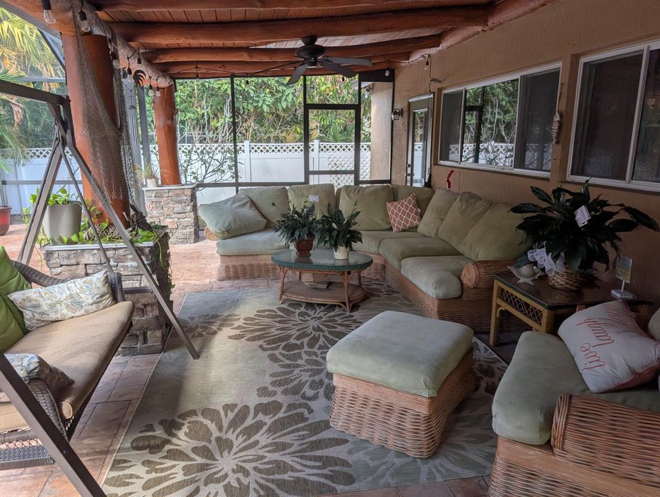 For Sale: $548,500 (4 beds, 3 baths, 2600 Square Feet)